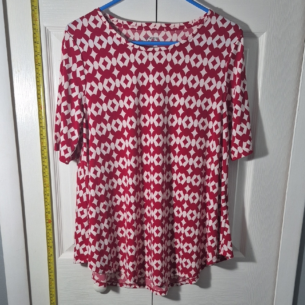 😺 2 for$12 Or 3 for$15 😺 Chico's Red and White Geometric Short Sleeve Top